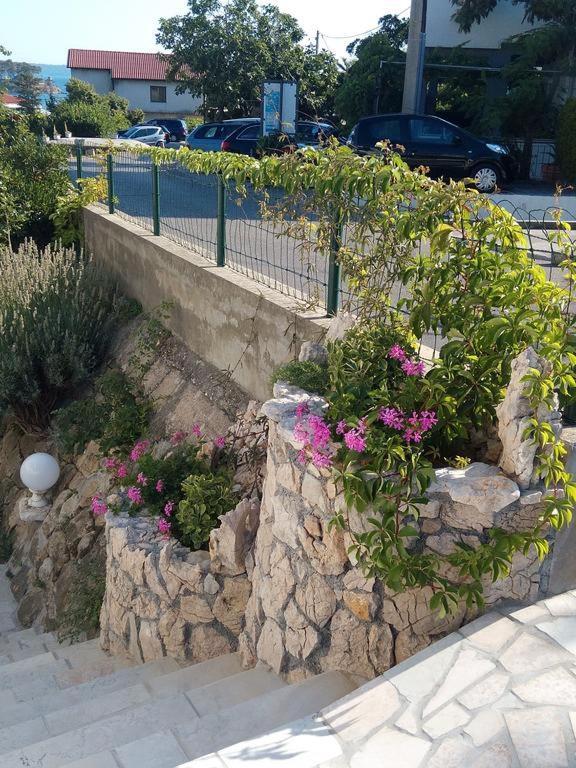 Apartman Franelic Banjol Exterior photo