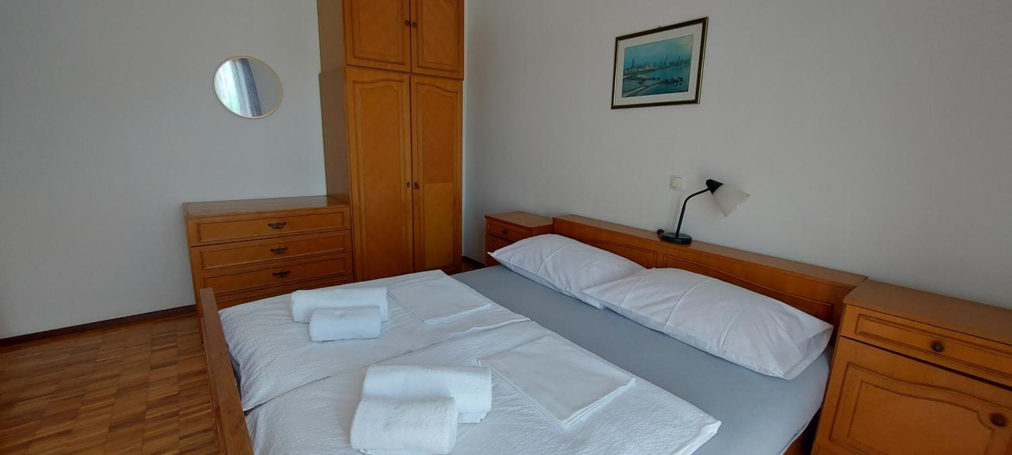 Apartman Franelic Banjol Exterior photo